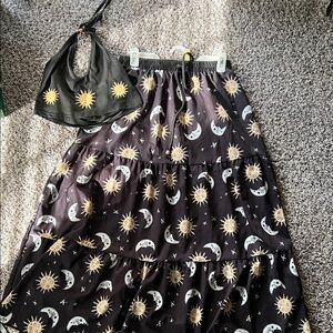 Sun and Moon Patterned Black Skirt